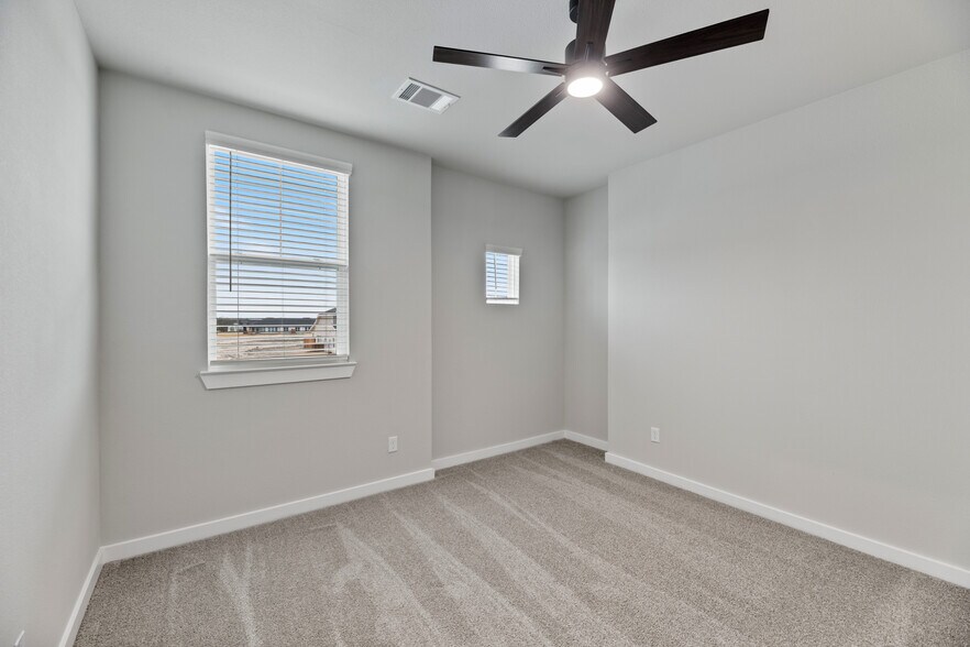 More Photos Of 4405 Clovis Ct, Midlothian Apartments For Sale