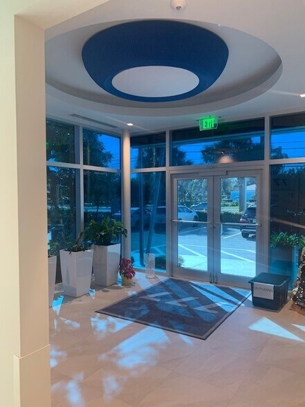 More Photos Of 777 US Highway 1 N, Tequesta Office For Lease