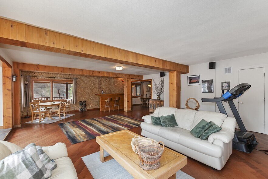 More Photos Of 39128 N Shore Dr, Fawnskin Specialty For Sale