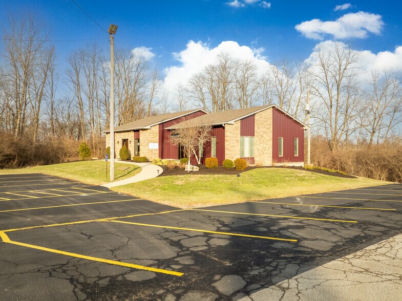 More Photos Of 4718 National Rd E, Richmond Office For Lease