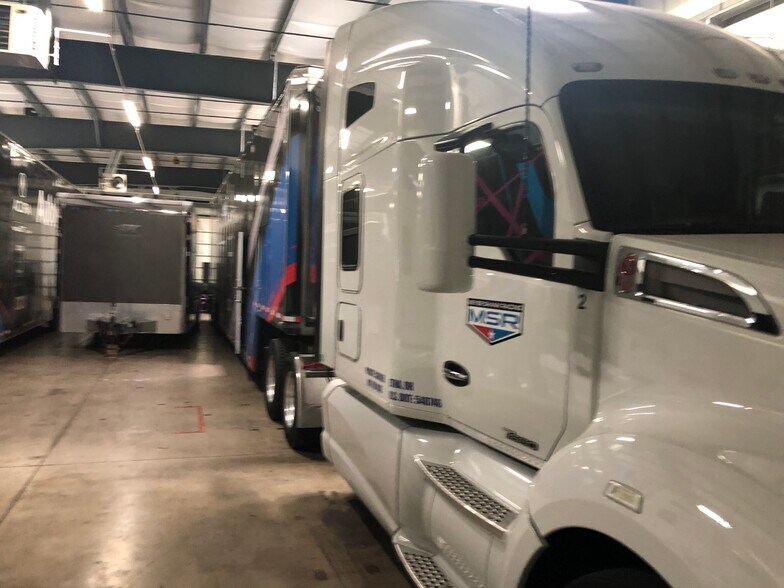 More Photos Of 114 Venture Dr, Pataskala Warehouse For Lease