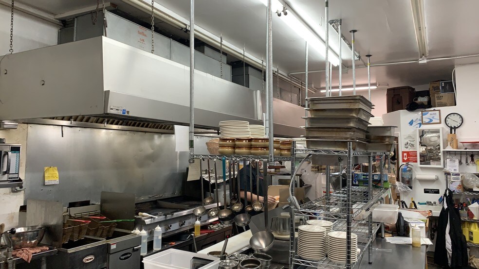 More Photos Of 2912 Old Nazareth Rd, Easton General Retail For Lease