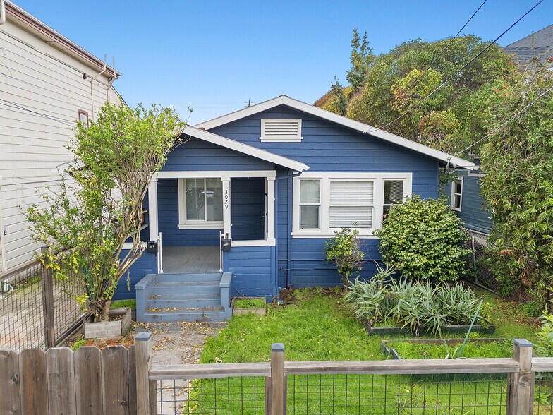More Photos Of 3031 Chestnut St, Oakland Multifamily For Sale