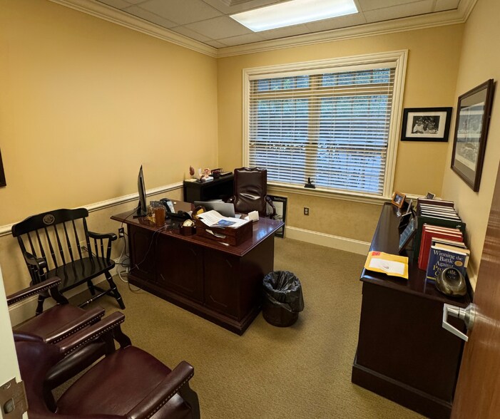 More Photos Of 641 Saint Andrews Blvd, Charleston Medical For Sale