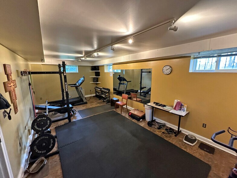 More Photos Of 831 Varnum St NE, Washington Dormitory For Sale