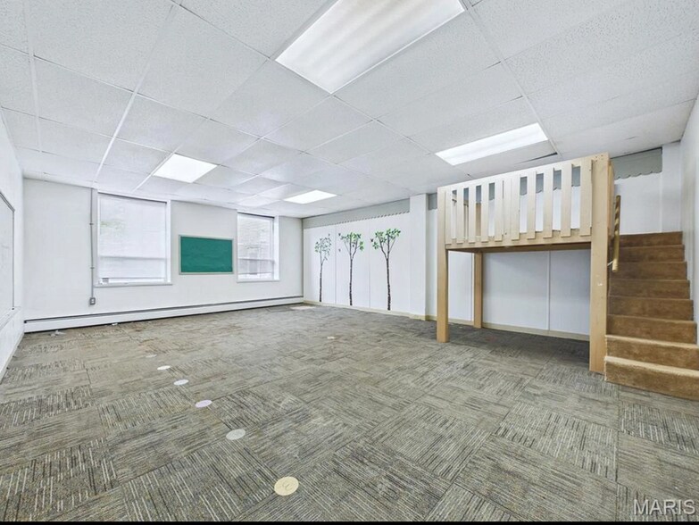 More Photos Of 2009 Seminary Rd, Alton Schools For Sale
