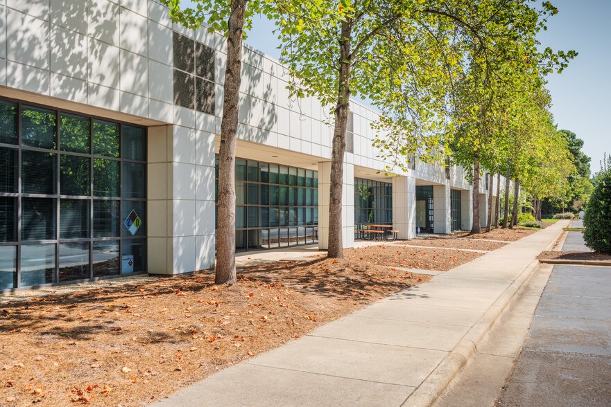 More Photos Of 2520 Meridian Pky, Durham Unknown For Lease