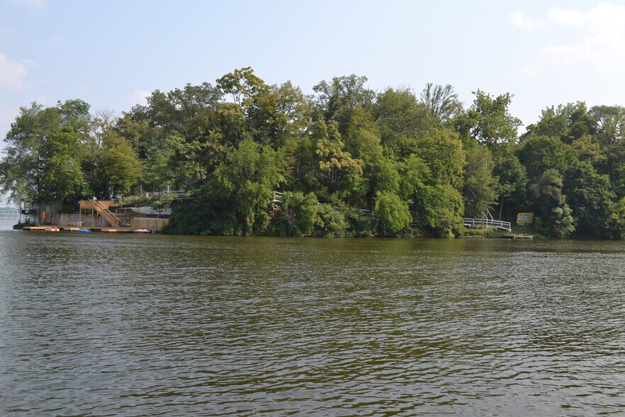 Primary Photo Of 2373 Untalulti Dr, Monticello Specialty For Sale