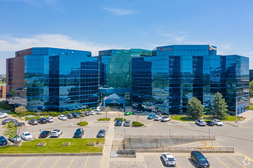 More Photos Of 675 Cochrane Dr, Markham Office For Lease