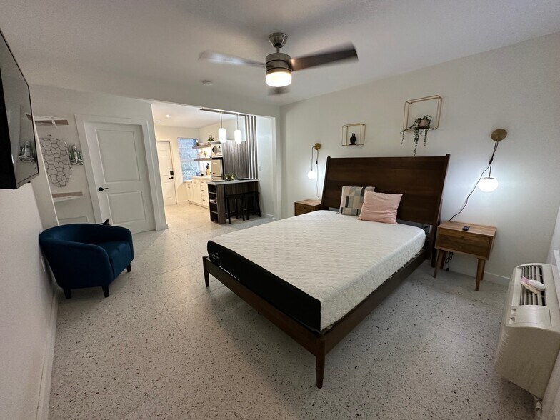 More Photos Of 351 NE 7th Ave, Delray Beach Apartments For Sale