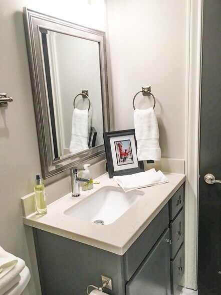 More Photos Of 304 Redmond Dr, College Station Multifamily For Sale
