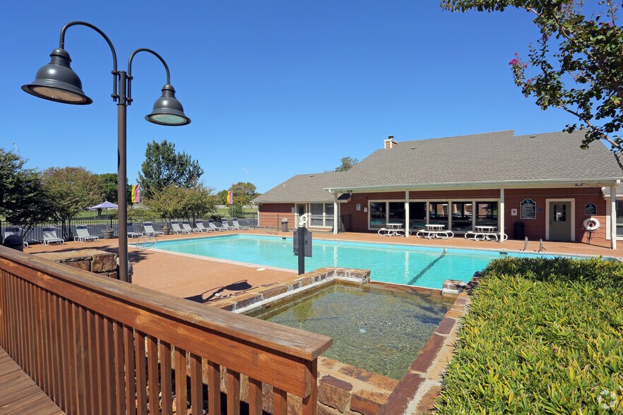 More Photos Of 6326 S 107th East Ave, Tulsa Apartments For Sale