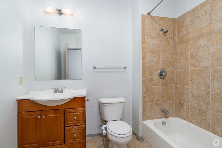 More Photos Of 1308 Washington Ave, Saint Louis Apartments For Sale