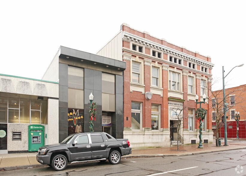 More Photos Of 127-133 W Michigan Ave, Ypsilanti Office For Lease