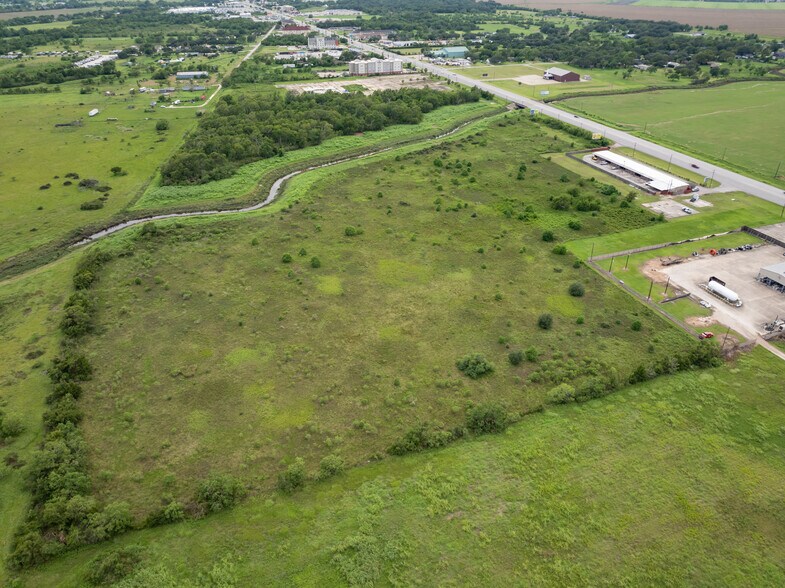 More Photos Of TX-35 @ Bucks Bayou, Bay City Land For Sale
