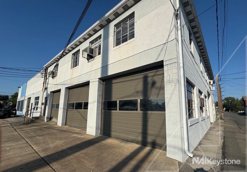 More Photos Of 60 E Penn Ave, Wernersville Auto Dealership For Sale