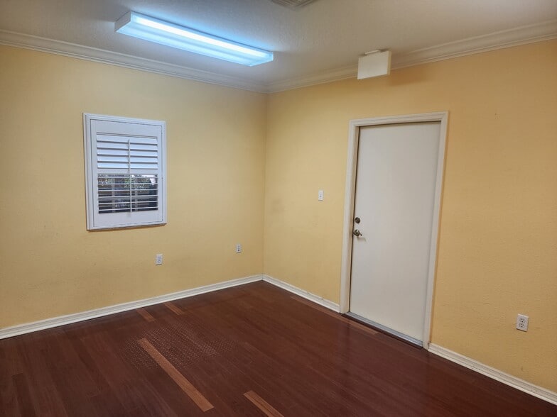 More Photos Of 2344 Crestover Ln, Wesley Chapel Medical For Lease