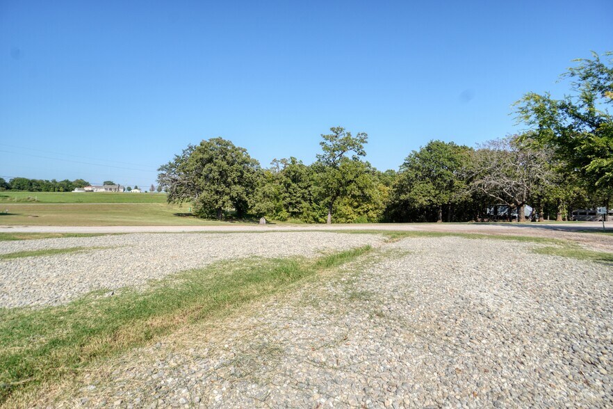 More Photos Of 347203 US Route 66 Hwy, Chandler Trailer Camper Park For Sale