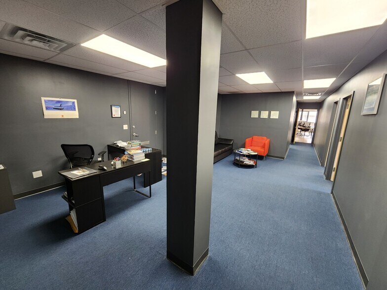 More Photos Of 1 Linden Pl, Great Neck Office For Lease