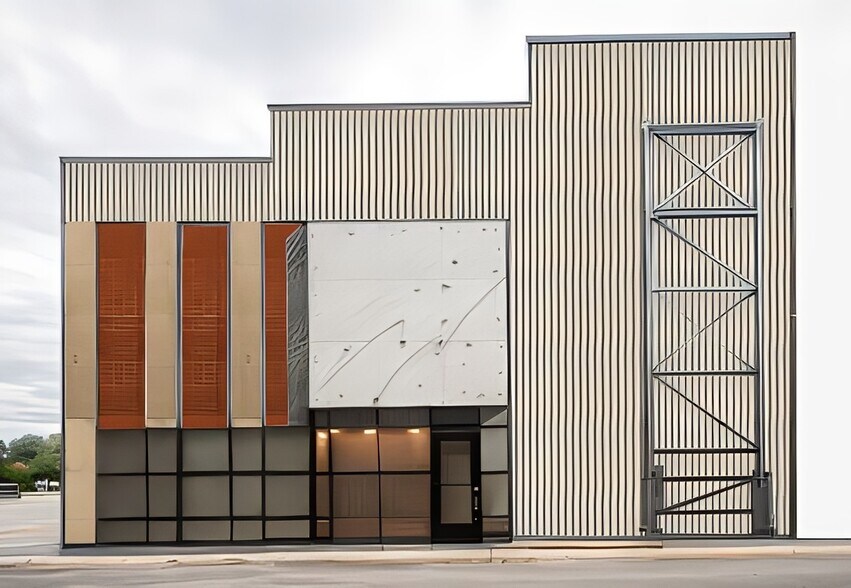 More Photos Of 1225 N Meridian St, Indianapolis Light Manufacturing For Lease