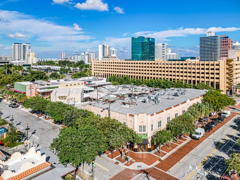 More Photos Of 201-217 SW 2nd St, Fort Lauderdale Office For Sale