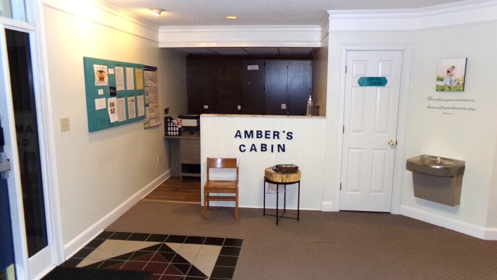 More Photos Of 2185 Highway 127 S, Owenton Office For Sale