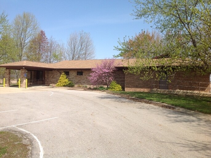 More Photos Of 510 W Jackson St, Mulberry Medical For Lease