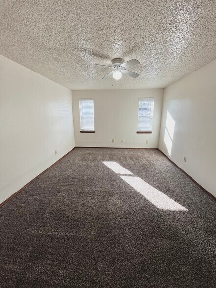 More Photos Of 312 Chalmette Dr, Norman Apartments For Sale