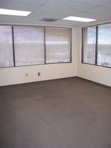 More Photos Of 2200 E 104th Ave, Thornton Office For Lease