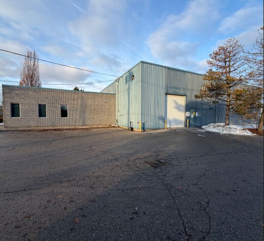 More Photos Of 546 Admiral Dr, London Warehouse For Sale