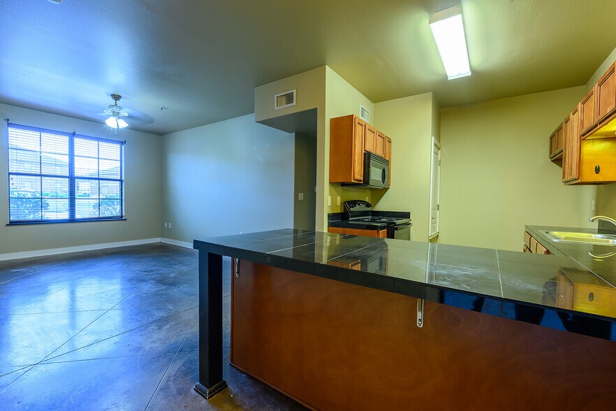 More Photos Of 2400 Market Plaza Dr, Conway Apartments For Sale