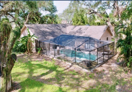 More Photos Of 2501 E Diana St, Tampa Office For Sale