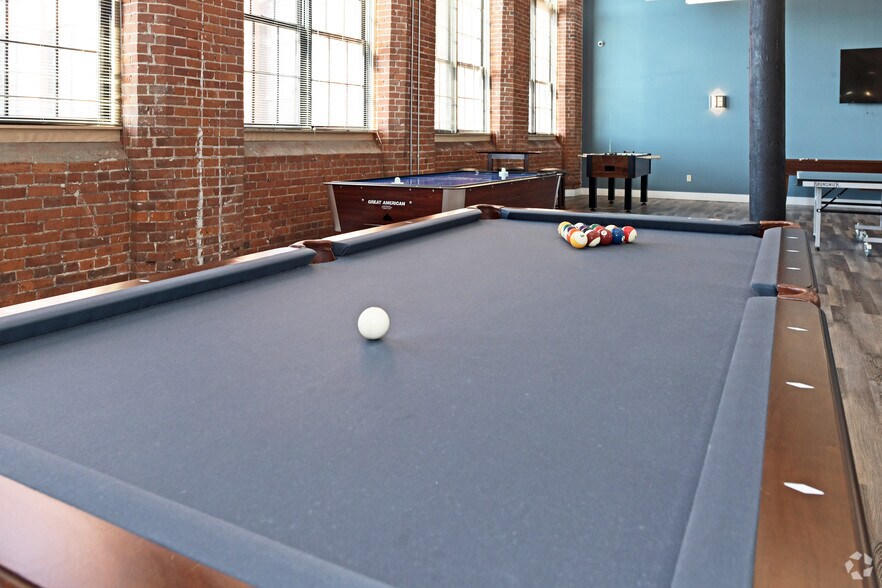 More Photos Of 99 Main St, Warren Apartments For Lease