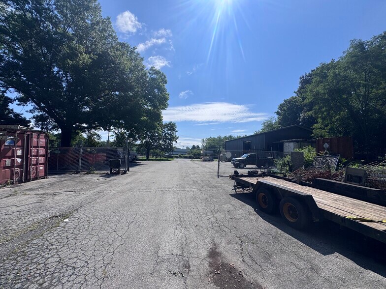 More Photos Of 285 Violet Ave, Poughkeepsie Industrial For Sale