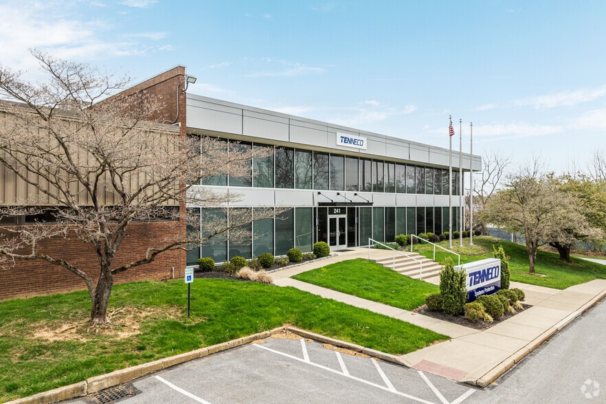 Primary Photo Of 241 Welsh Pool Rd, Exton Warehouse For Lease