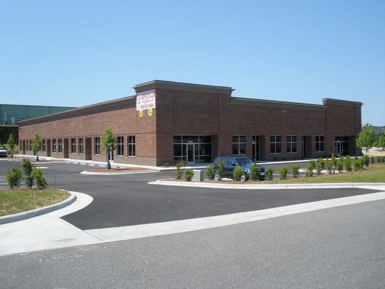 More Photos Of 119 Poplar Pointe Dr, Mooresville Research And Development For Lease