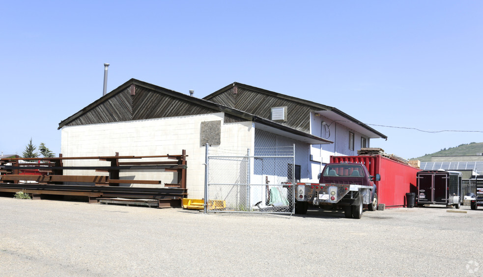 Primary Photo Of 225 River Ave, Cochrane Office For Sale