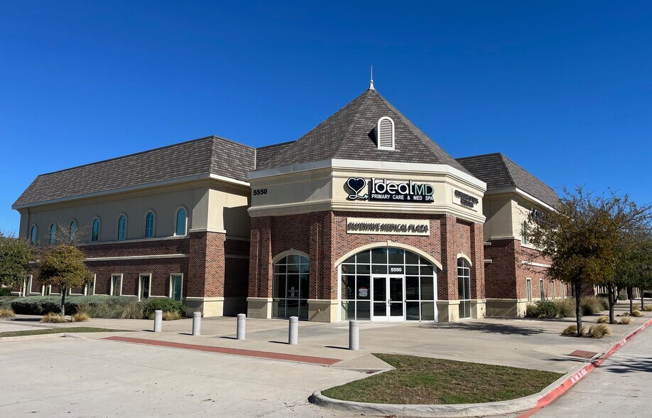 More Photos Of 5550 Warren Pky, Frisco Medical For Lease