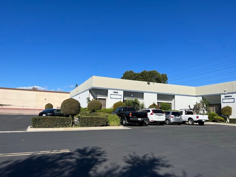 Primary Photo Of 15946-15948 Downey Ave, Paramount Warehouse For Lease