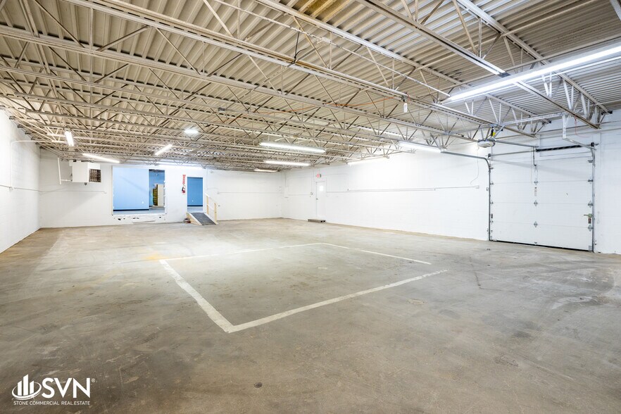 More Photos Of 1095 A Majaun Rd, Lexington Flex For Lease