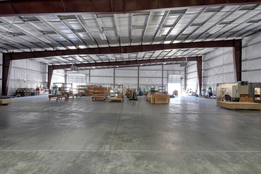 More Photos Of 3663 Southland Dr, Flowery Branch Warehouse For Sale