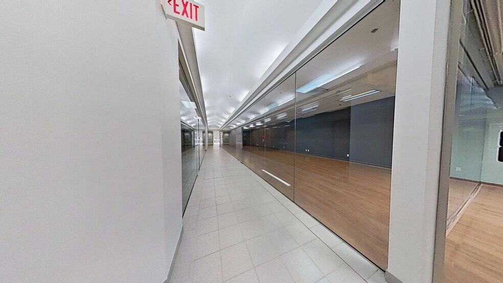 More Photos Of 2938 Biddle Ave, Wyandotte Storefront Retail Office For Lease