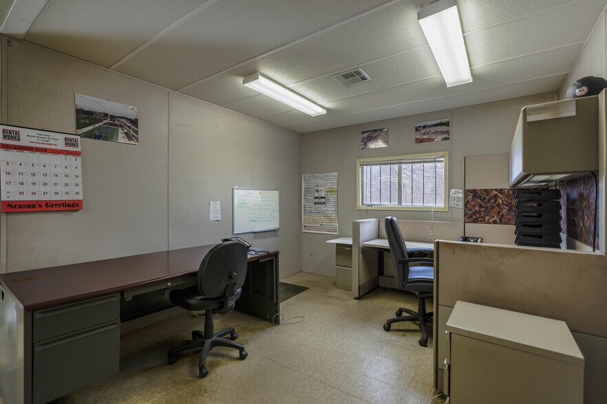 More Photos Of 2021 Shannon Pl SE, Washington Land For Lease