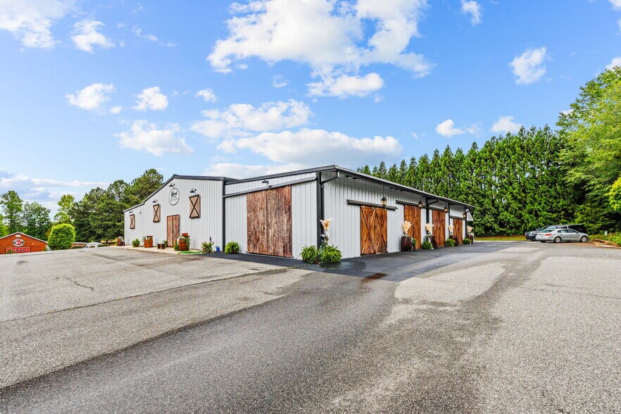 More Photos Of 2929 Hedrick Mill Rd, Lexington Lodge Meeting Hall For Sale