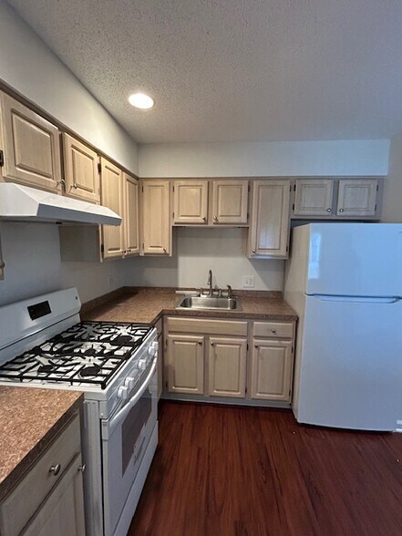 More Photos Of 10 Manko Ln, Cheektowaga Multifamily For Sale