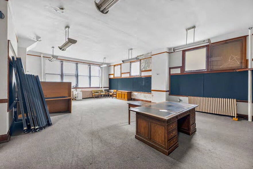 More Photos Of , Detroit Specialty For Sale