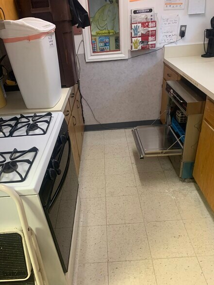 More Photos Of 4770 Darrow Rd, Stow Daycare Center For Sale