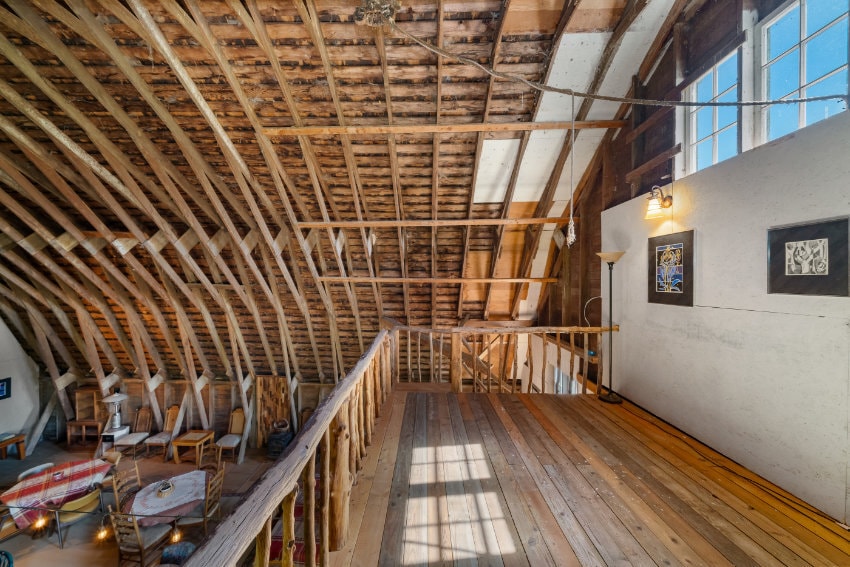 More Photos Of 25 Fraser Rd W, Tillamook Lodge Meeting Hall For Sale