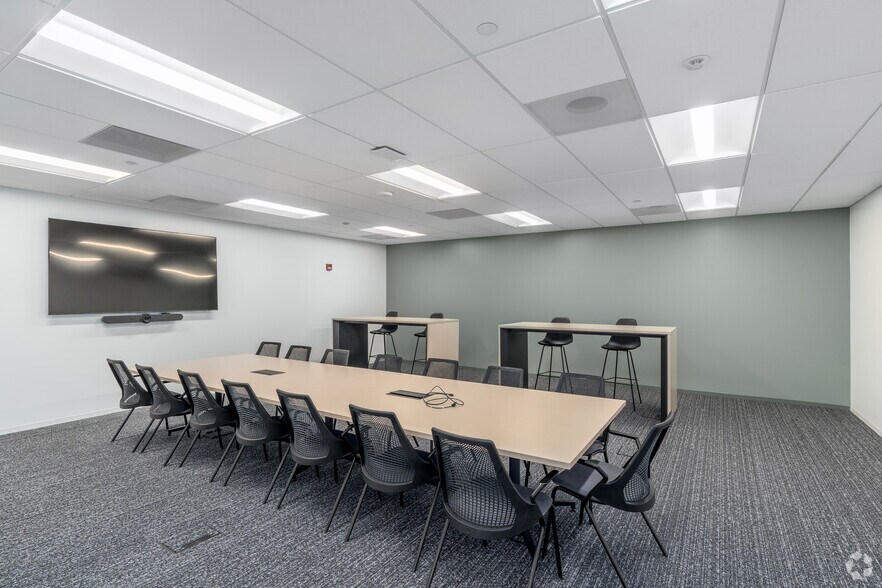 More Photos Of 1111 Old Eagle School Rd, Wayne Office For Lease