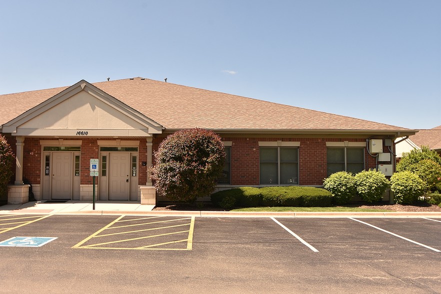 Primary Photo Of 16610 W 159th St, Lockport Office For Sale